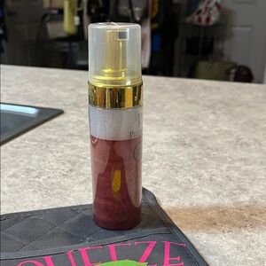 NWOT Luxury Rose Gold Shimmer Makeup Spray - Hydrating Finishing Mist